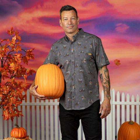 rsvlts-winnie-the-pooh-short-sleeve-shirt-winnie-the-pooh-poohs-pumpkin-patch-kunuflex-short-sleeve-shirt-winnie-the-pooh-poohs-pumpkin-patch-kunuflex-short-sleeve-shirt