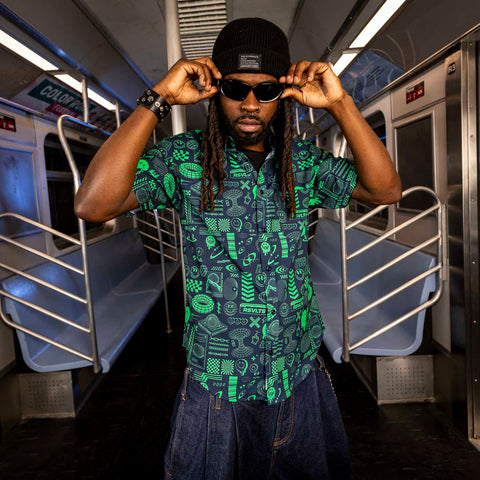 rsvlts-rsvlts-short-sleeve-shirt-y2k-retro-world-wide-widgets-kunuflex-short-sleeve-shirt-y2k-retro-world-wide-widgets-kunuflex-short-sleeve-shirt