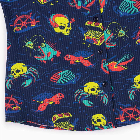 rsvlts-rsvlts-womens-short-sleeve-shirt-what-lies-beneath-womens-stretch-seersucker-short-sleeve-shirt-what-lies-beneath-womens-stretch-seersucker-short-sleeve-shirt