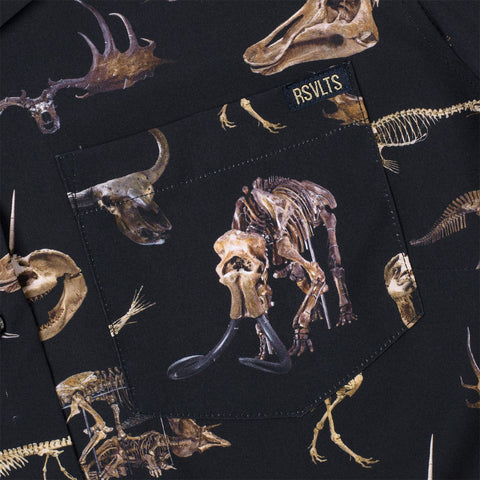 rsvlts-smithsonian-womens-short-sleeve-shirt-smithsonians-natural-history-excavating-history-womens-kunuflex-short-sleeve-shirt-smithsonians-natural-history-excavating-history-womens-kunuflex-short-sleeve-shirt