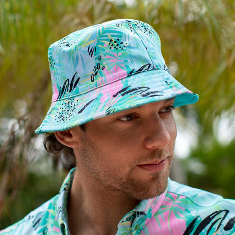 rsvlts-rsvlts-bucket-hat-la-croy-dragon-fruit-reversible-bucket-hat